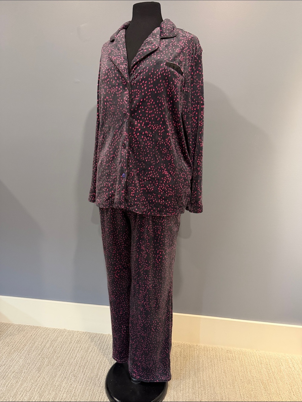 H by Halston Black Plush Pajama Set with Pink Dot Print